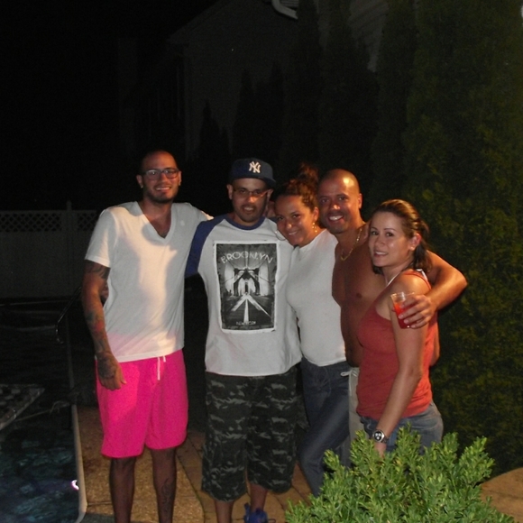 Meet your Posher, Jose - Picture 5 of 6